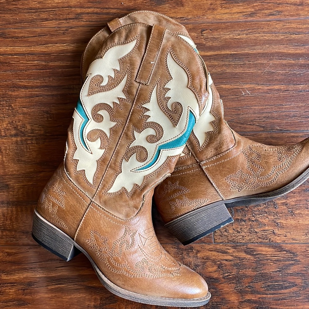 Coconuts by Matisse: Western Boots